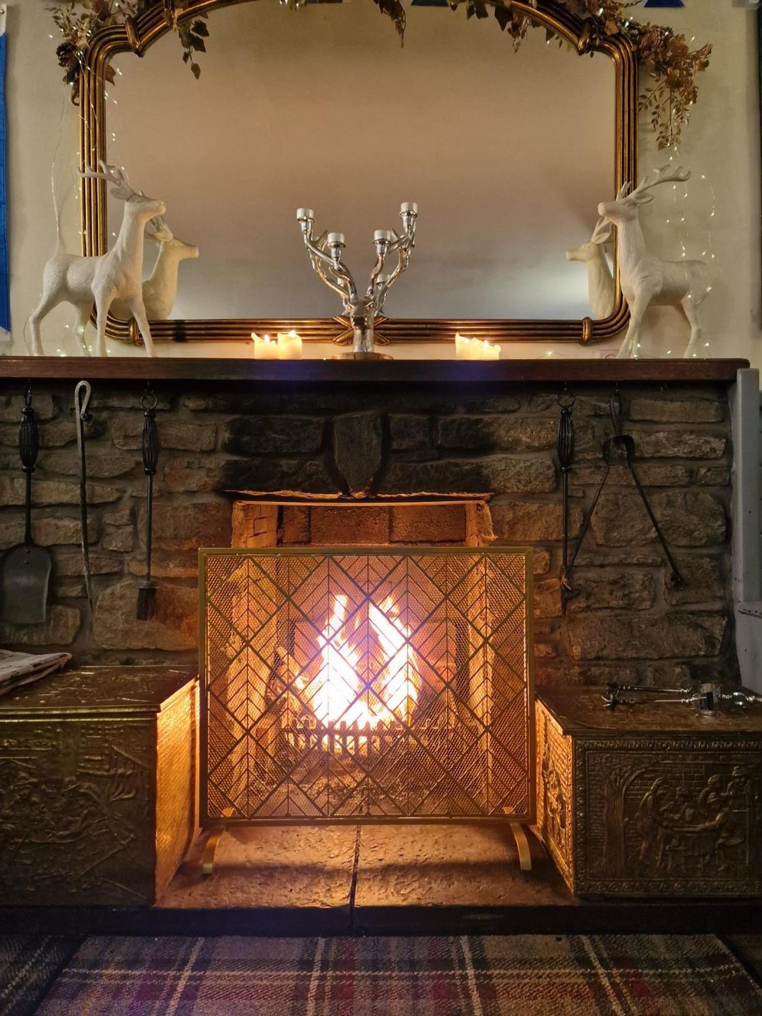 The White Stag Inn Стратайр Экстерьер фото